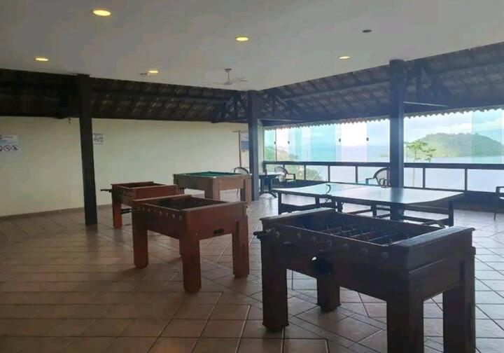 Ap Alecrim Porto Real Suites Com Tela De Protecao Praia Privativa Мангаратіба Екстер'єр фото